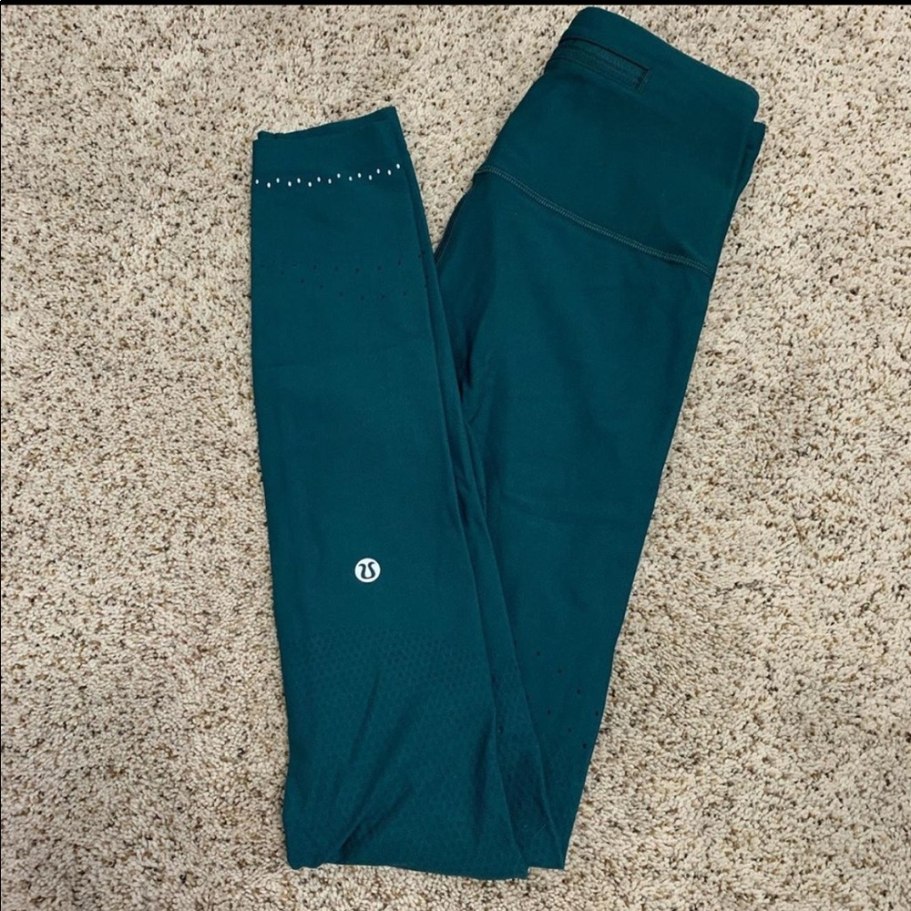 Lululemon zoned in tight 27”